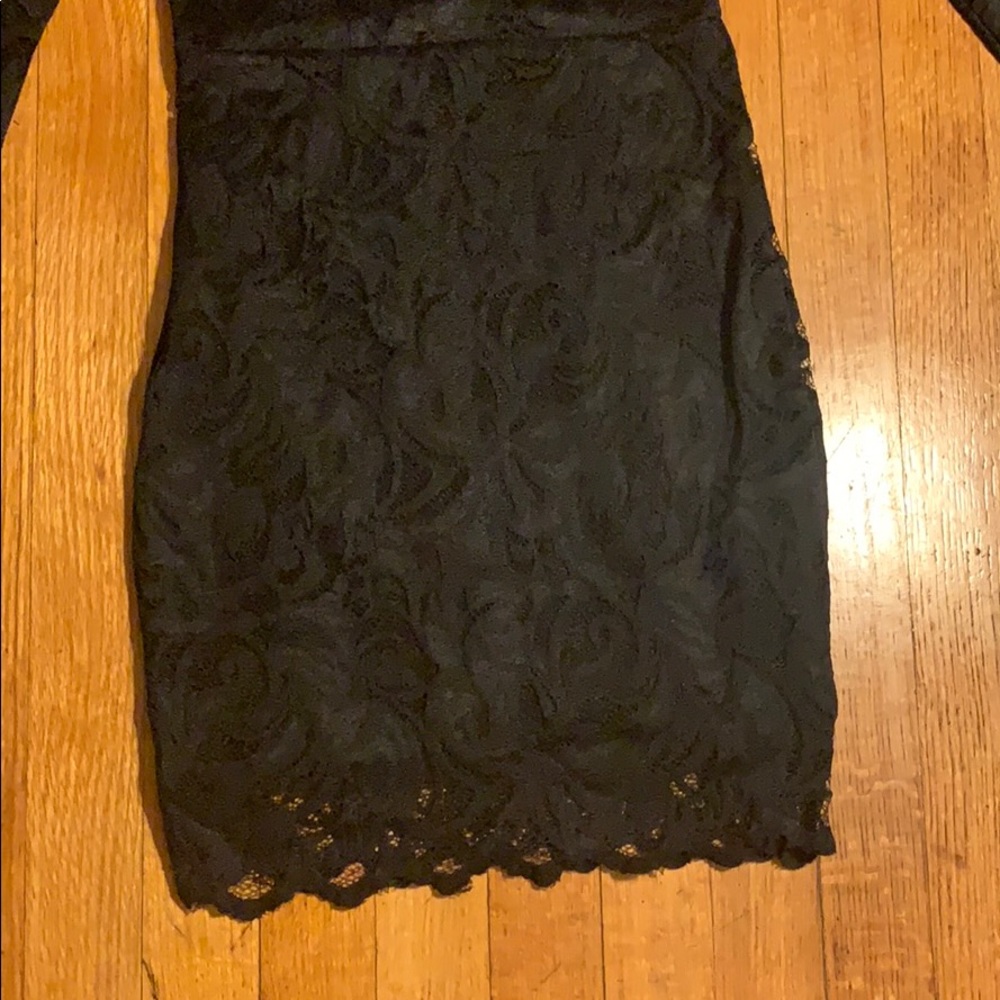 Dress 👗 - Picture 2 of 5
